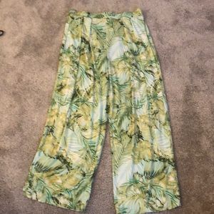 Floral print pants